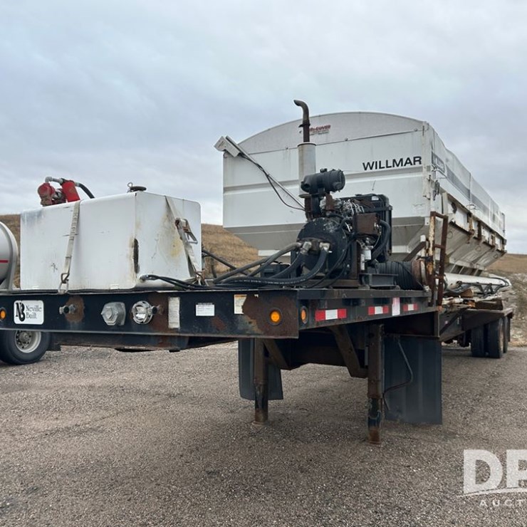 2013 NEVILLE TENDER TRAILER