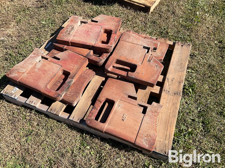 international-suitcase-weights-image-5