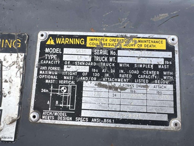 caterpillar-60-image-13