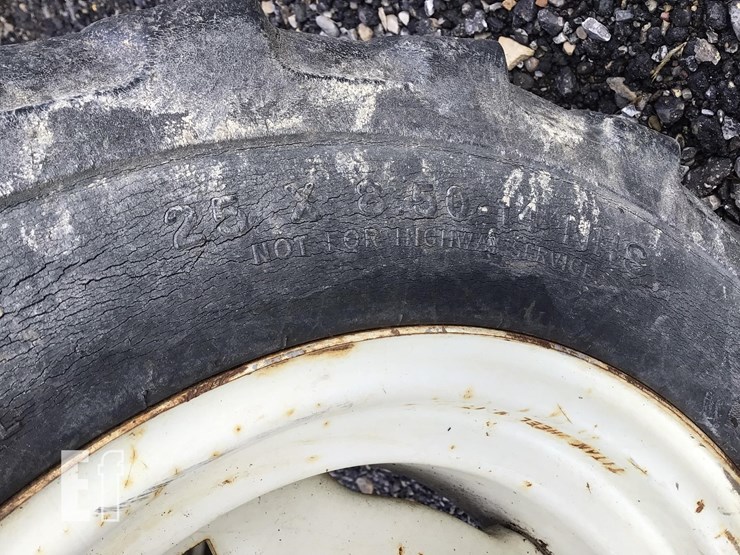 1999-new-holland-tc33d-image-22