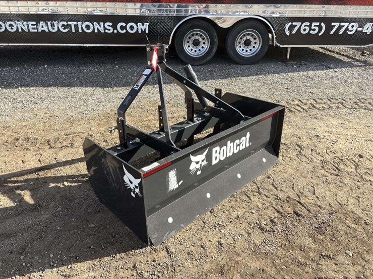 bobcat-4ft-box-blade-image-1