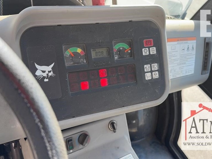 bobcat-toolcat-5600-image-23