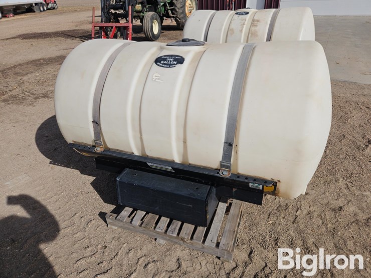 300-gal-saddle-tanks-image-19