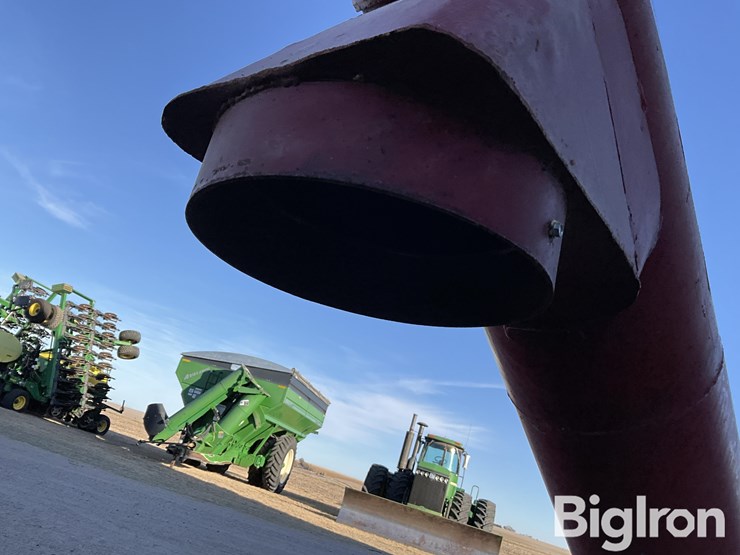 feterl-grain-driveover-deck-image-11