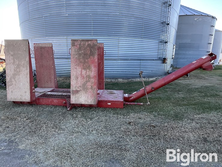 feterl-grain-driveover-deck-image-4