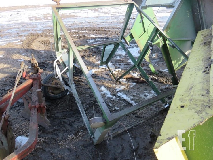 john-deere-3020-image-5