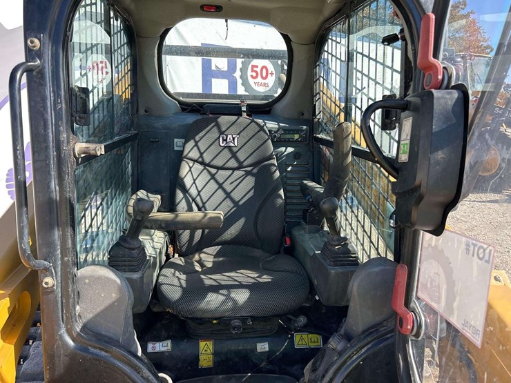 2021-caterpillar-289d3-compact-track-loader-skid-steer-image-8