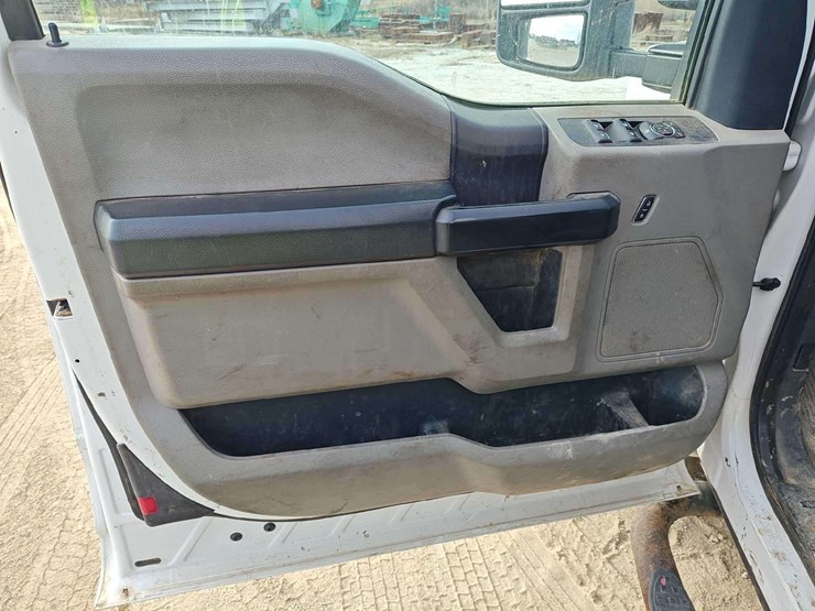 2018-ford-f550-image-20