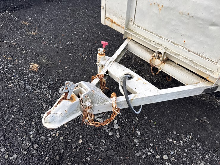 #131-•-1997-diamond-back-tilt-trailer-image-7