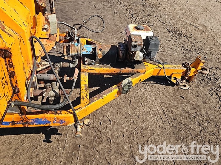 2003-gilcrest-tw250-image-8