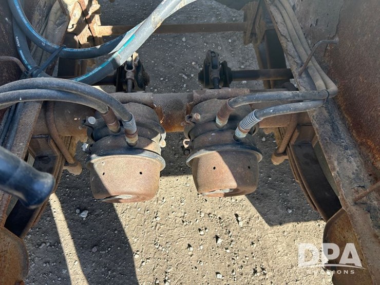 2006-b-b-dry-tender-trailer-(cp1300,-unit-169)-image-20