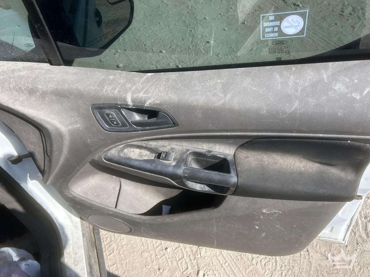 2019-ford-transit-connect-image-14