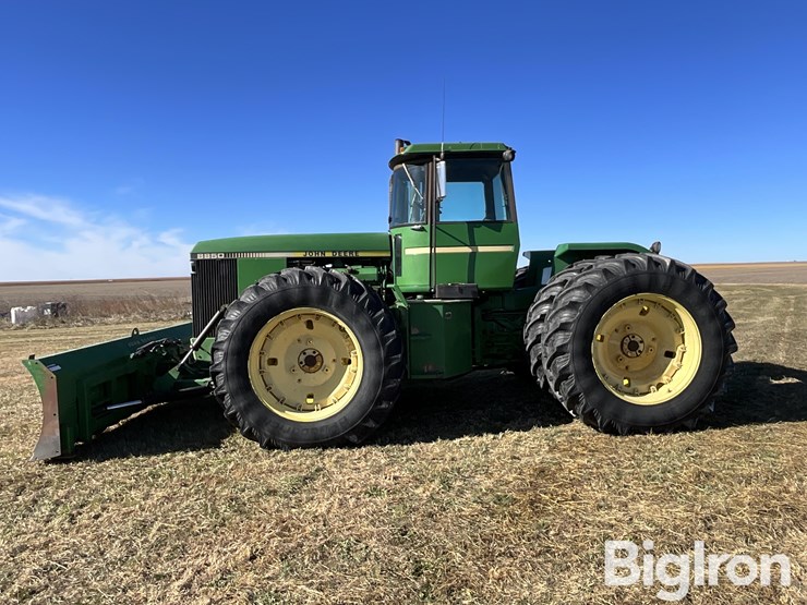 1982-john-deere-8850-image-8