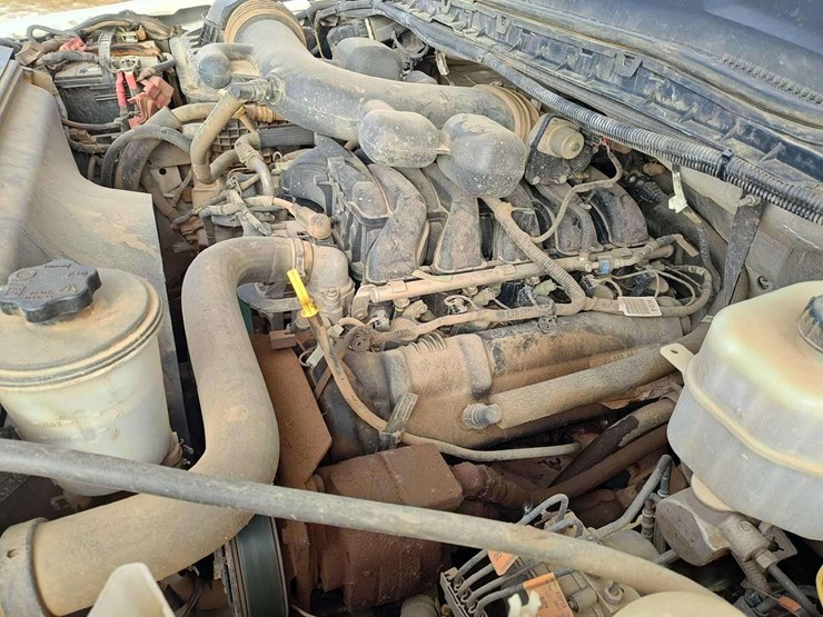 2018-ford-f550-image-15