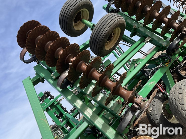 great-plains-2400tm-image-19