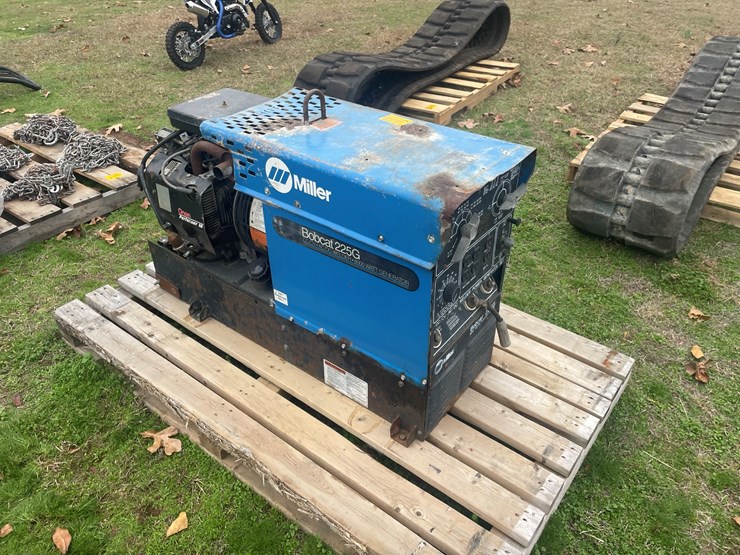 miller-bobcat-225g-image-3