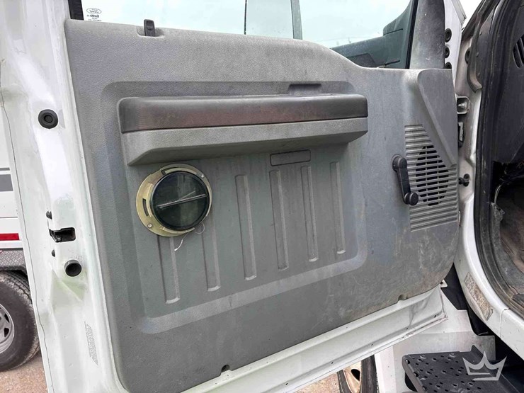 2019-ford-f750-image-27