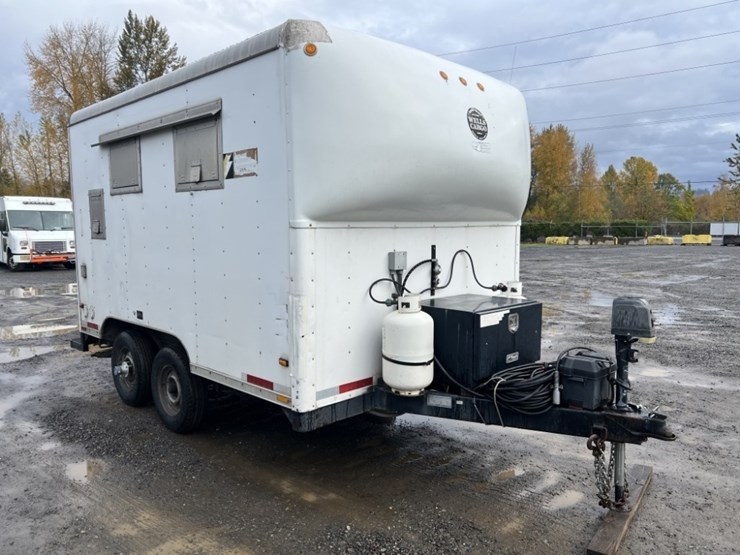 1995-cargo-wells-image-2