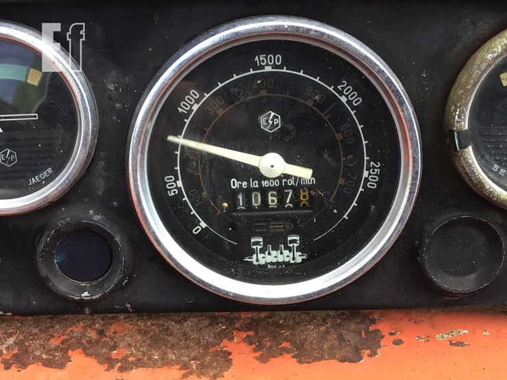 1976-allis-chalmers-5040-image-16