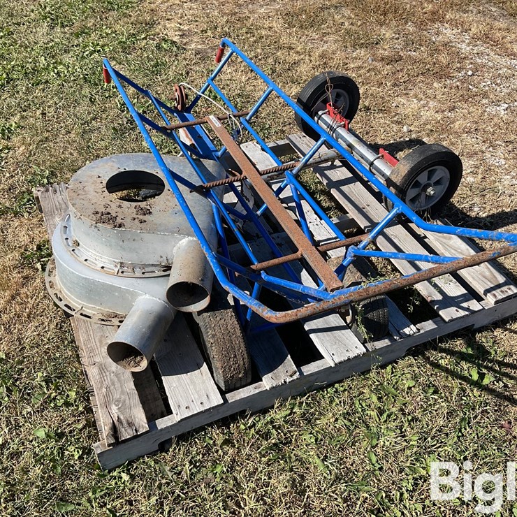 Pallet Of Misc Dolly Equipment