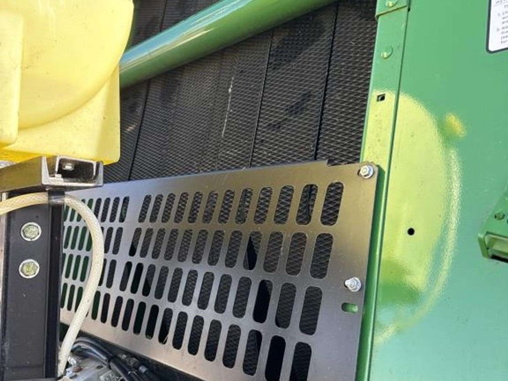 john-deere-450m-image-11