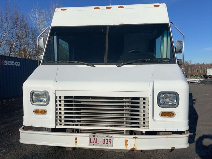 2008-freightliner-mt45-image-2