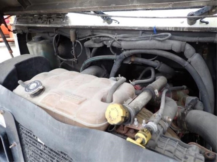 2015-freightliner-mt55-image-55