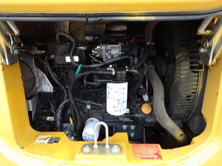 2019-deere-50g-image-17