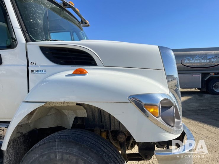 2010-ihc-workstar-petroleum-truck-(jn3389,-unit-487)-image-23