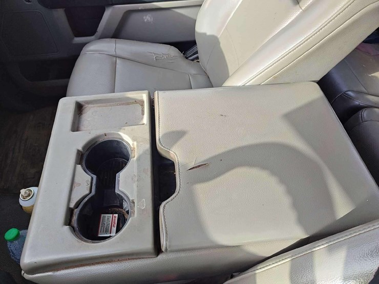 2017-ford-f550-image-53