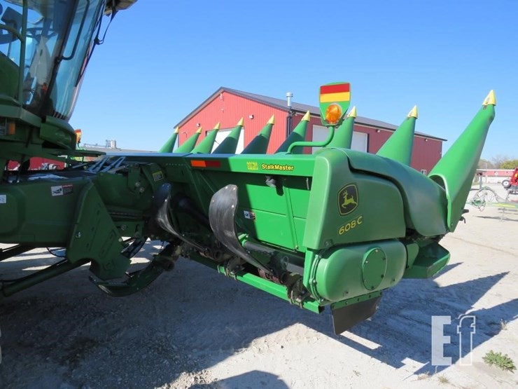 2008-john-deere-608c-image-11