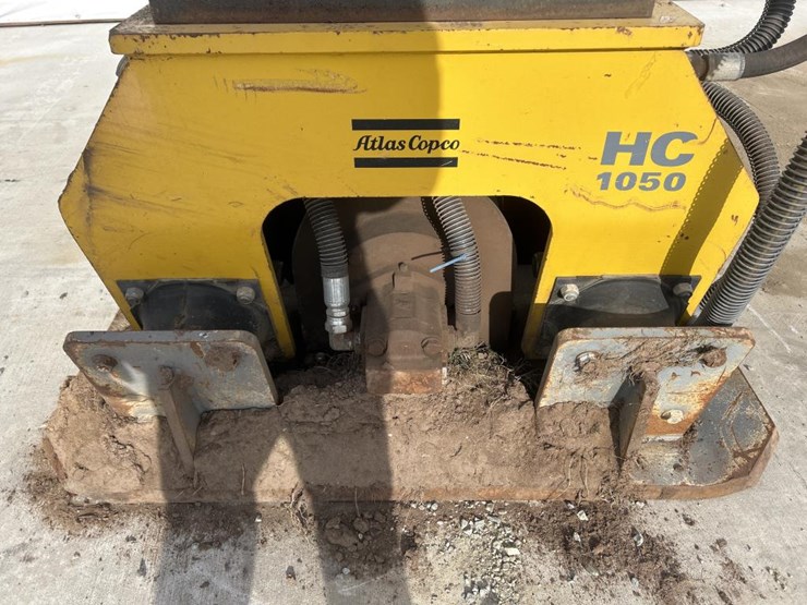 komatsu-pc300-image-6