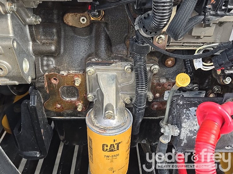 2019-caterpillar-tl1255d-image-104