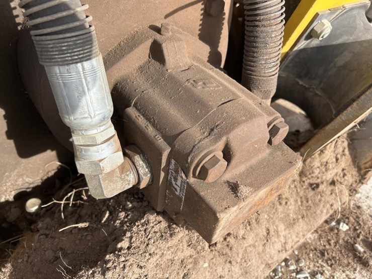 komatsu-pc300-image-7