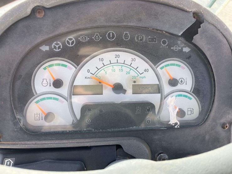 2005-caterpillar-928g-image-9