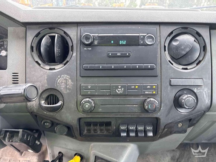 2019-ford-f750-image-32