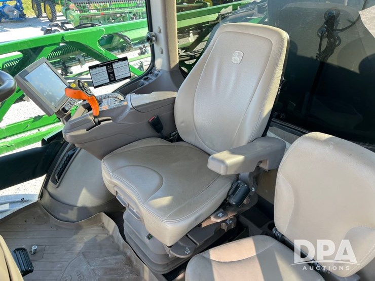 2019-john-deere-r4038-image-66
