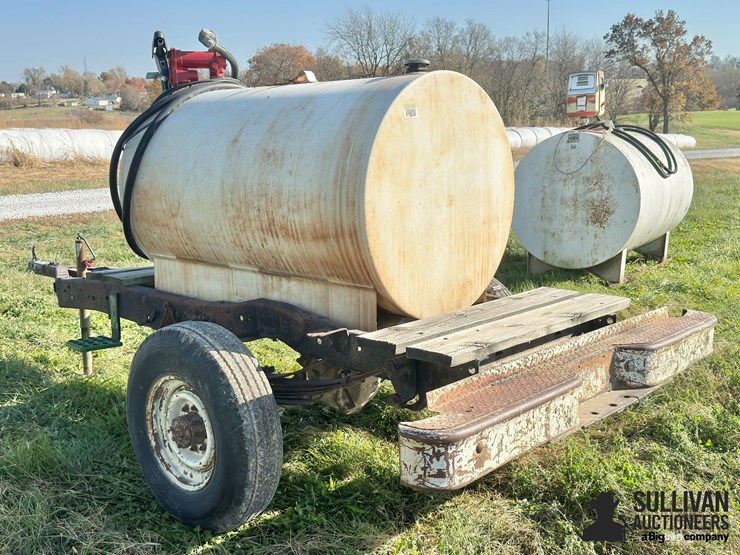 steel-fuel-tank-w/12v-pump-on-cart-image-7