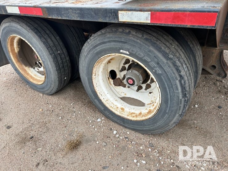 2014-neville-tender-trailer-image-27