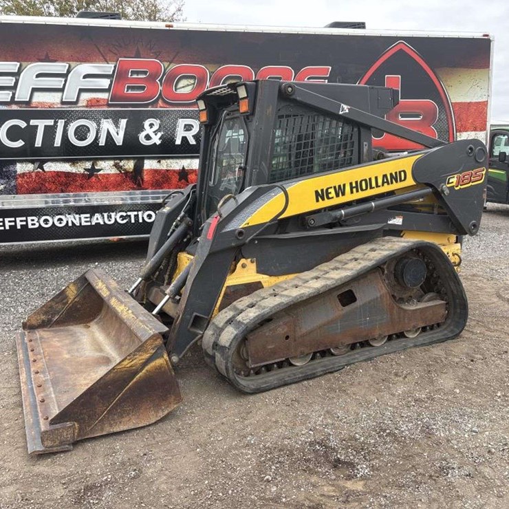 NEW HOLLAND C185