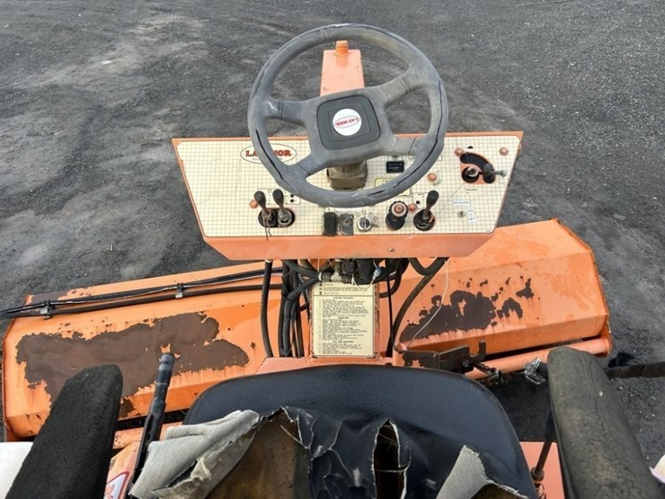 lay-mor-8hc-image-11