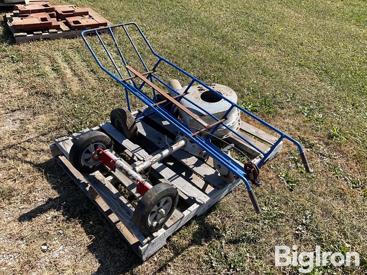pallet-of-misc-dolly-equipment-image-5