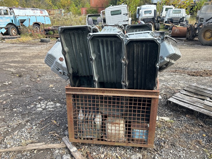 #114-•-44”-x-57”’-stackable-steel-crate-image-3