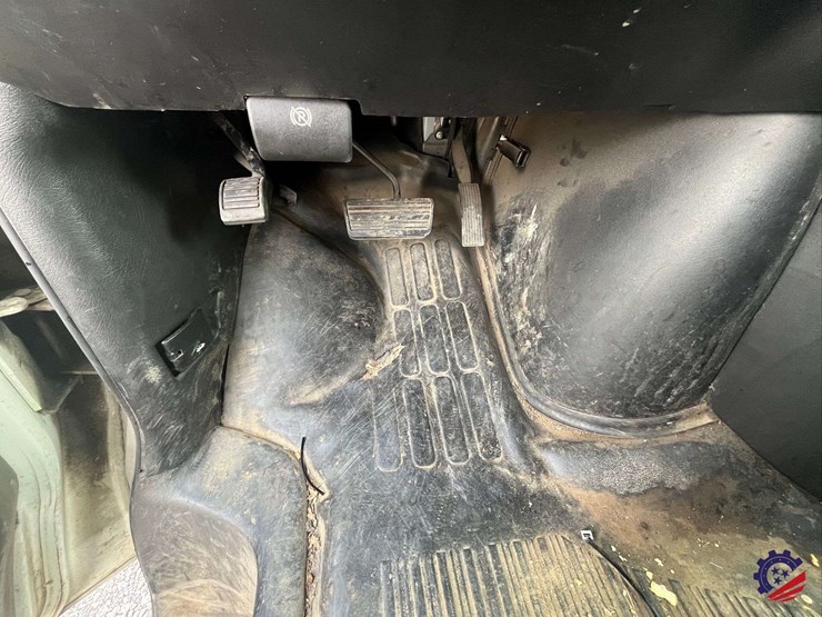 2012-chevrolet-express-van-image-59