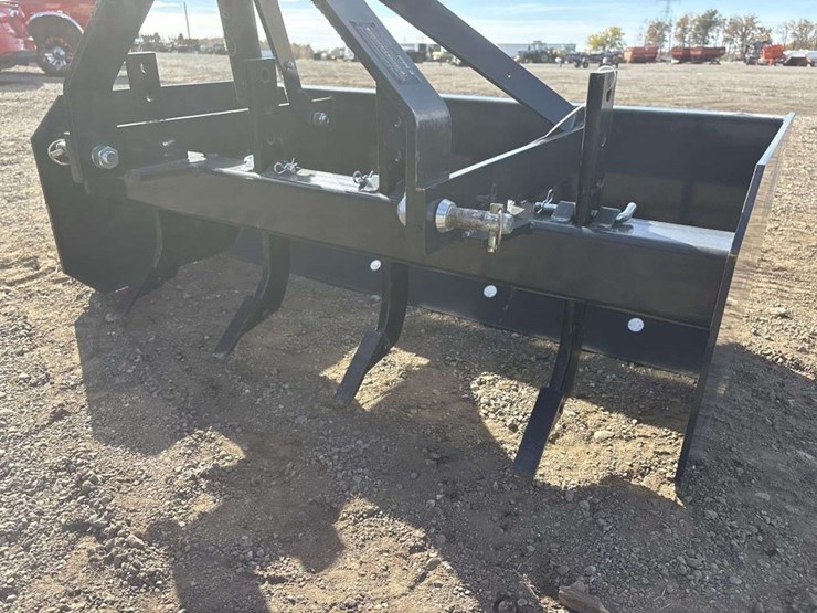 bobcat-4ft-box-blade-image-4