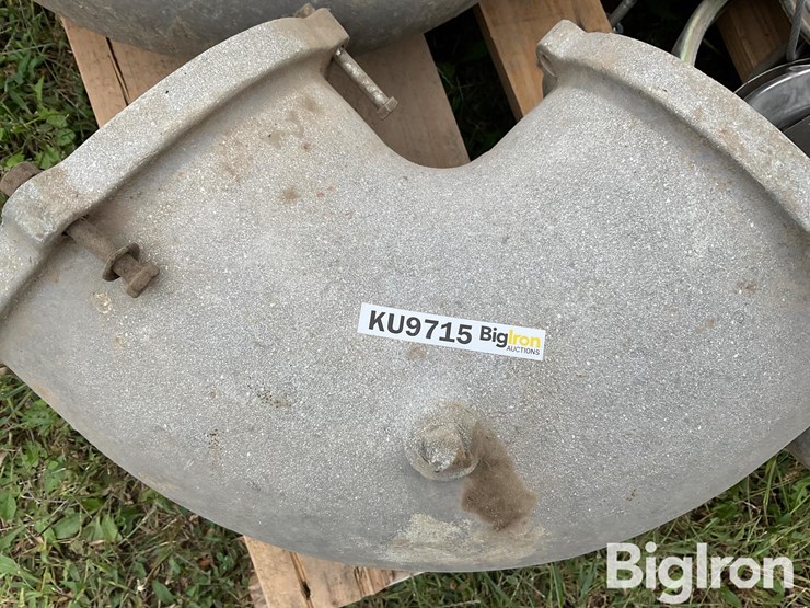 pallet-of-misc-irrigation-parts-image-17