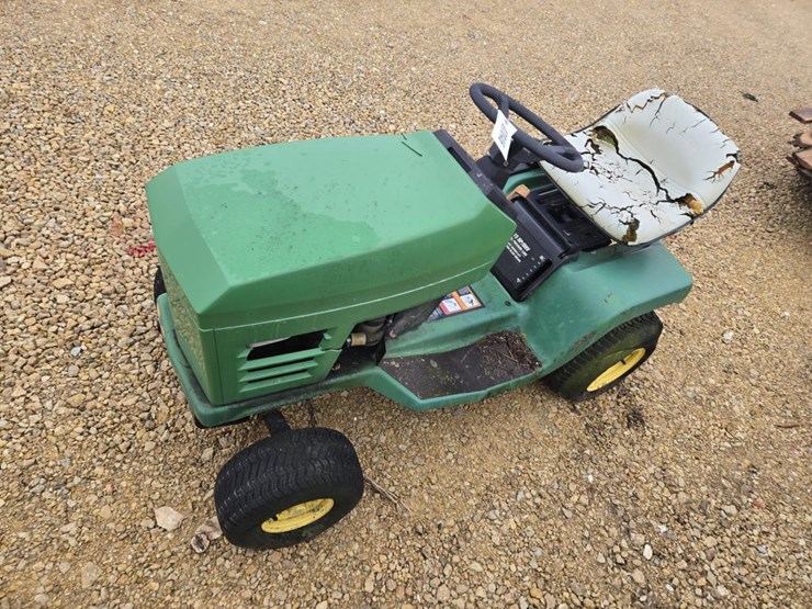 john-deere-140-image-3
