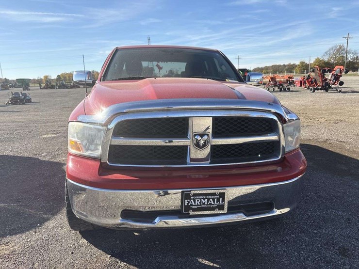 2010-dodge-ram-1500-image-8