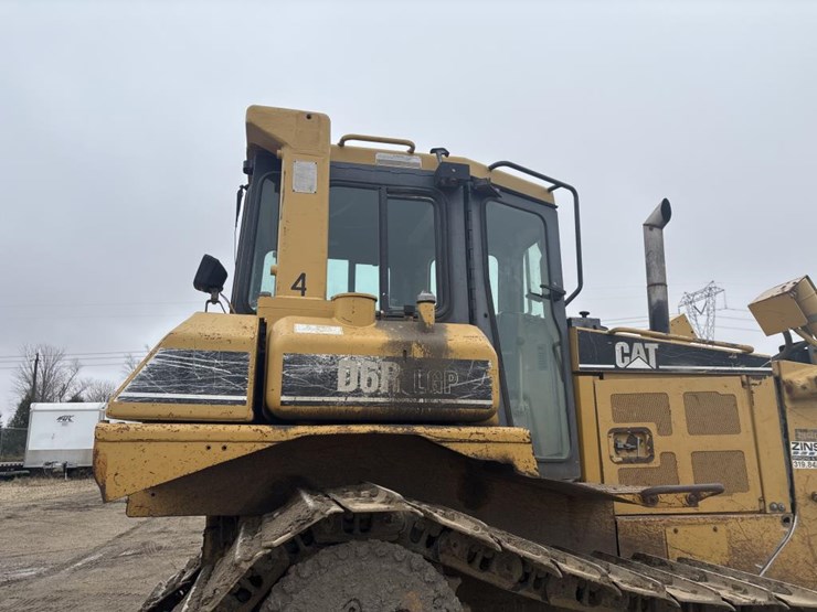 2001-caterpillar-d6r-lgp-image-12
