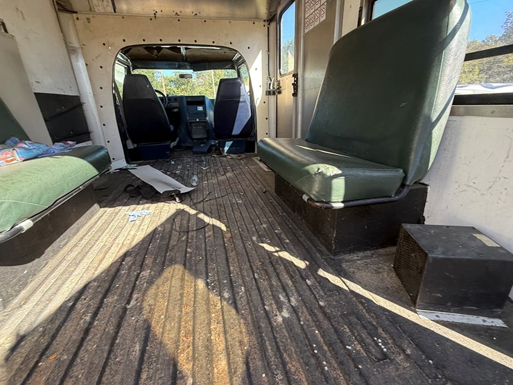 1991-chevrolet-c30-image-23